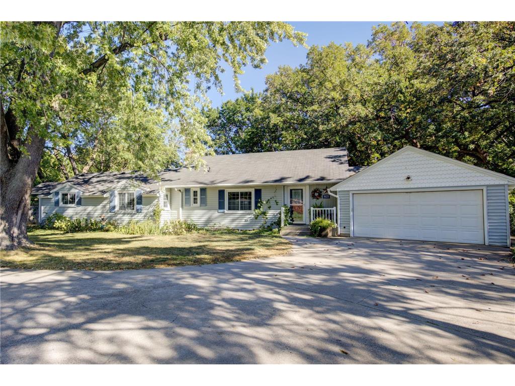 9125 Meadowview Road, Bloomington, MN, 55425 MLS 6206194 Edina Realty