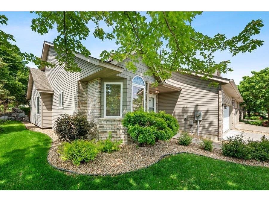 9128 Medley Road, Golden Valley, MN 55427 MLS 5764773 Edina Realty