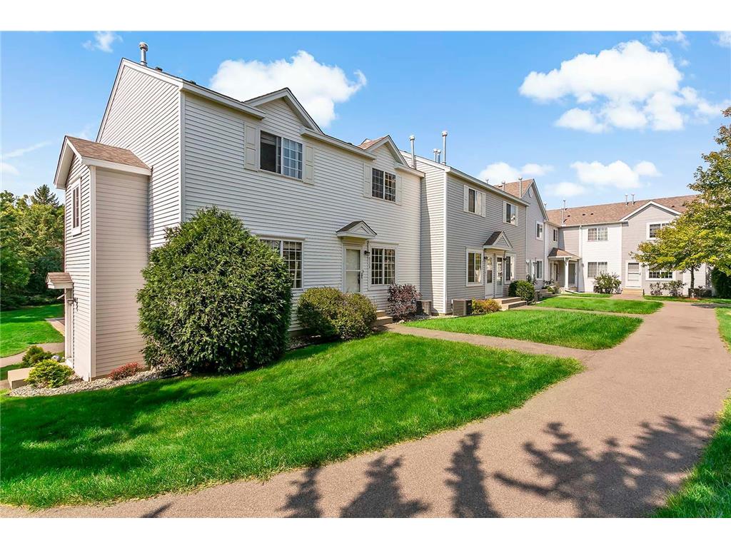 9129 Scarlet Globe Drive #2 Eden Prairie MN 55347 6259186 image1