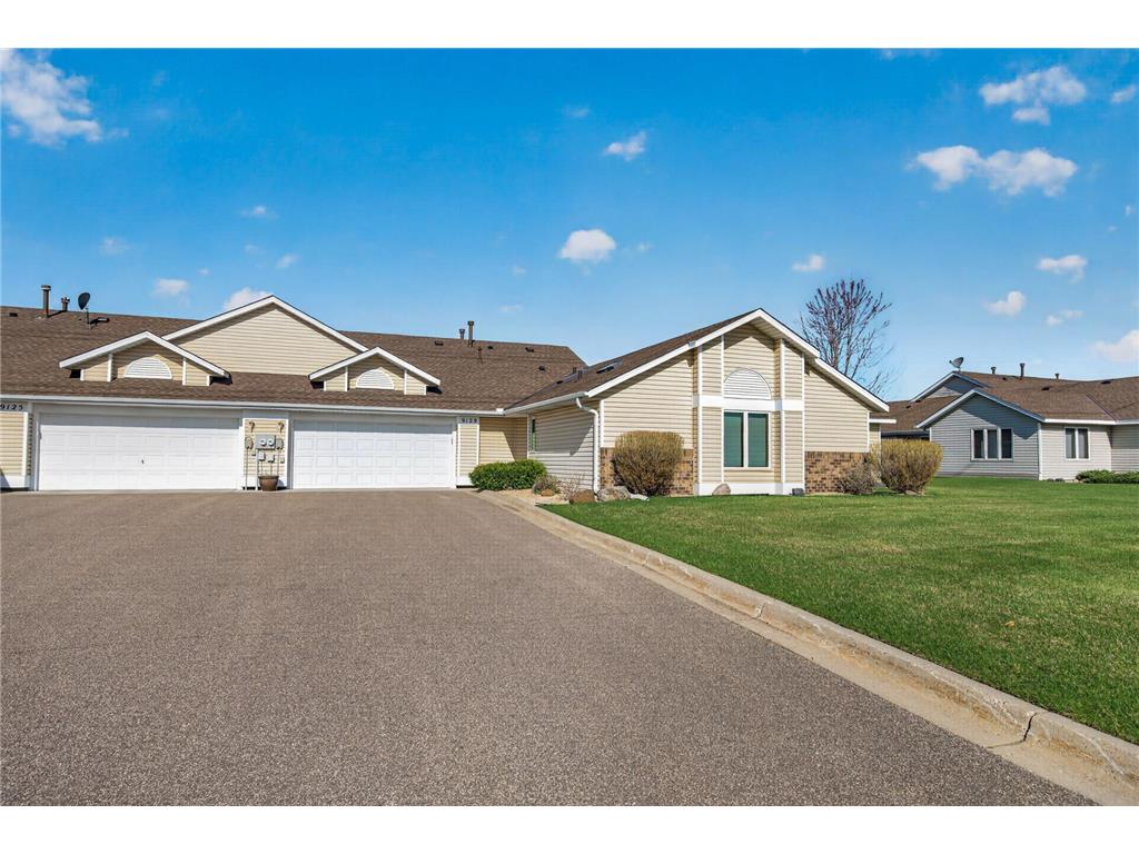 9129 Windsor Terrace Brooklyn Park MN 55443 7056096 image1