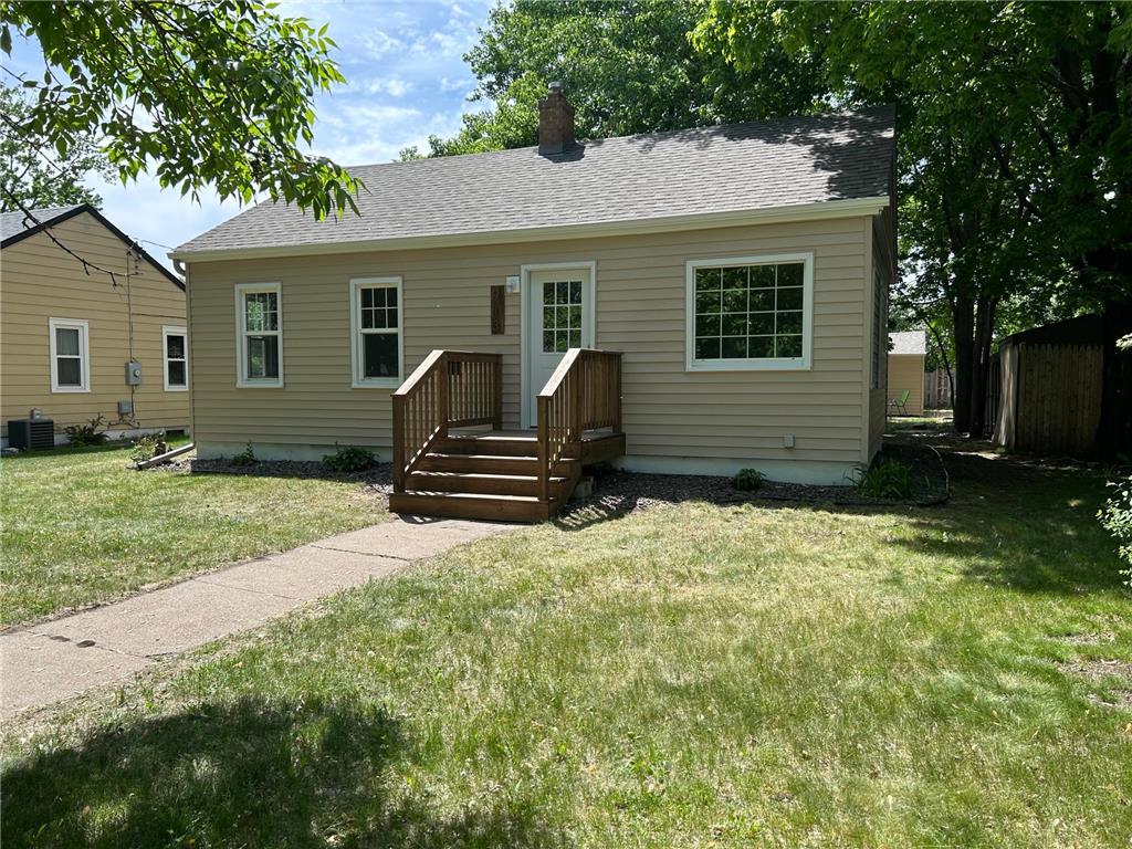 913 26th Avenue N Saint Cloud MN 56303 6368667 image1
