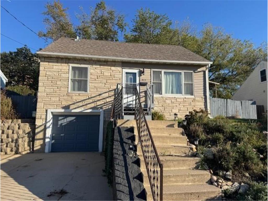 913 7th Street NW Rochester MN 55901 6802804 image1