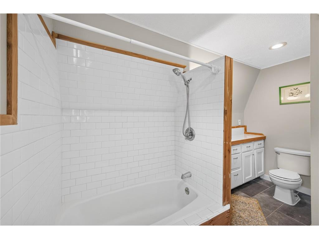 913 E 39th Street Minneapolis MN 55407 7045201 image28