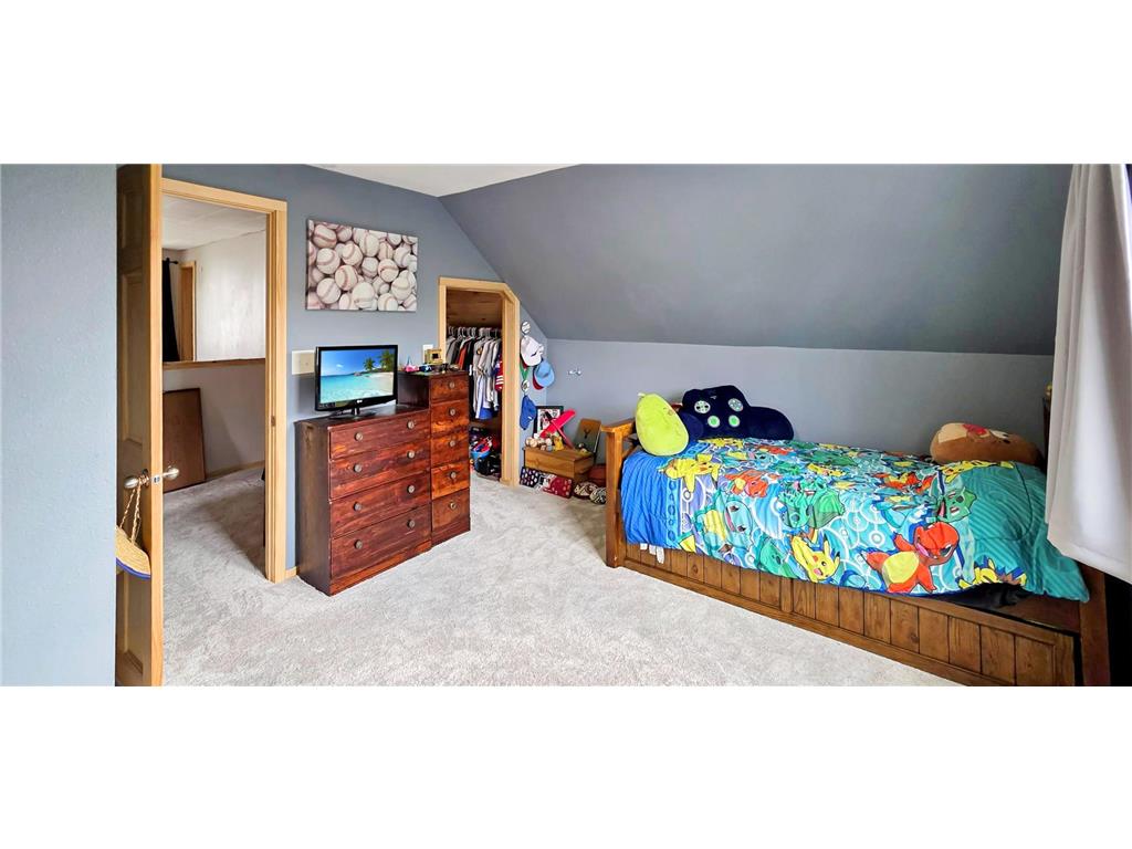 913 E Elm Street Redwood Falls MN 56283 7073818 image15