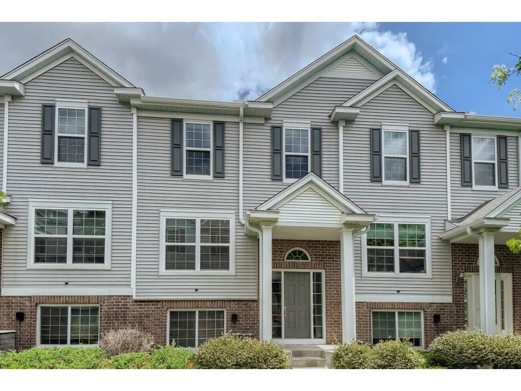 913 Ledgestone Drive, Mahtomedi, MN, 55115 MLS 6219057 Edina Realty