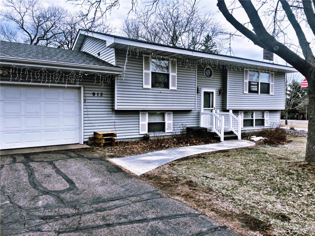 913 Maple Drive Osceola WI 54020 6516331 image1