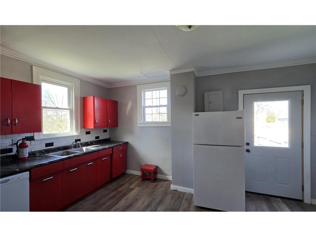 913 Mississippi Avenue NW Bemidji MN 56601 7070800 image8