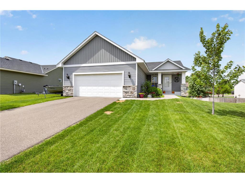 913 Moline Loop NW Isanti MN 55040 7112033 image1