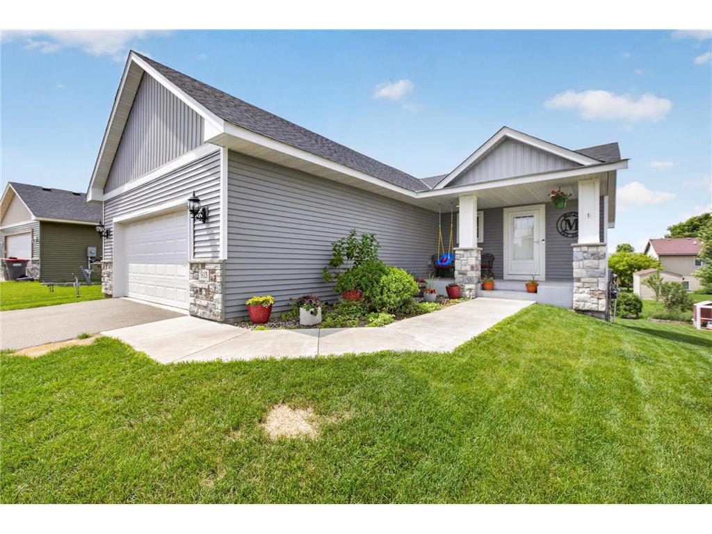 913 Moline Loop NW Isanti MN 55040 7112033 image2