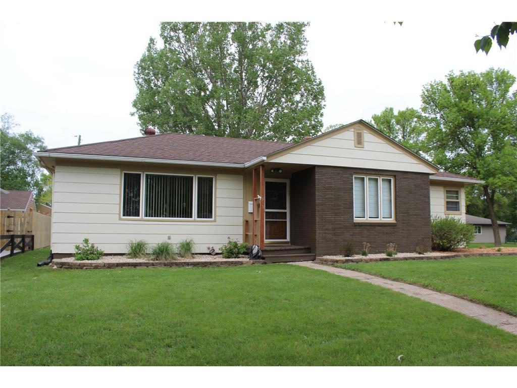 913 N Cleveland Avenue Fergus Falls MN 56537 6721781 image1