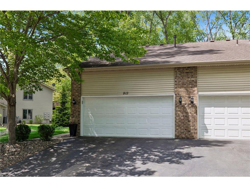 913 Oakwood Heights Circle Eagan MN 55123 7078992 image34