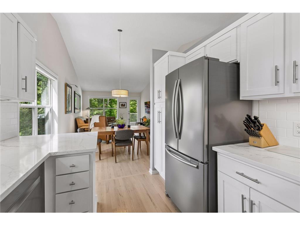 913 Oakwood Heights Circle Eagan MN 55123 7078992 image9