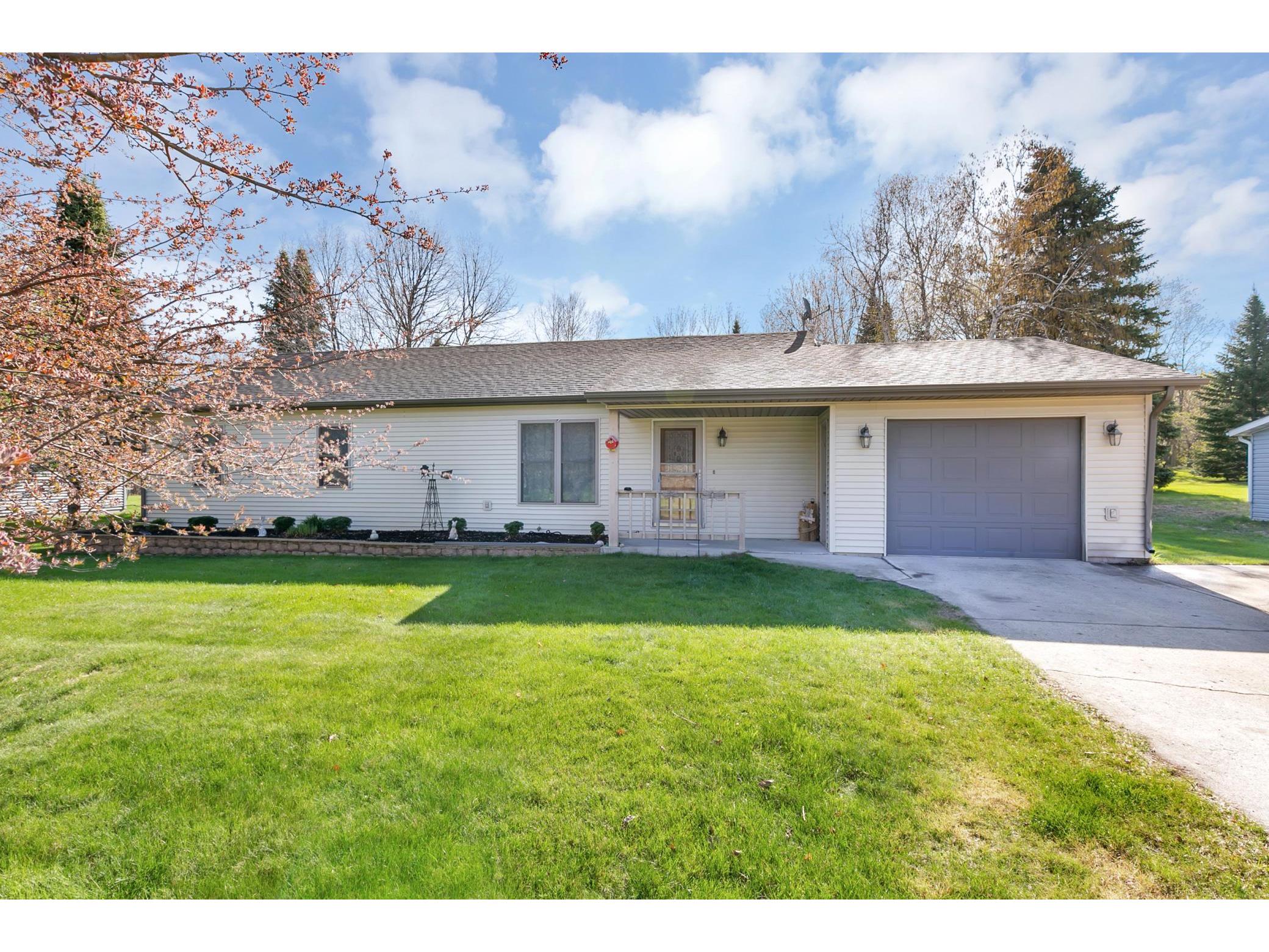 913 Prairie Lane SW, Alexandria, MN 56308 MLS 5751978 Edina Realty