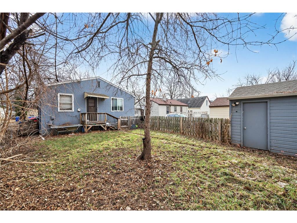 913 Russell Street Saint Paul MN 55106 7018980 image11