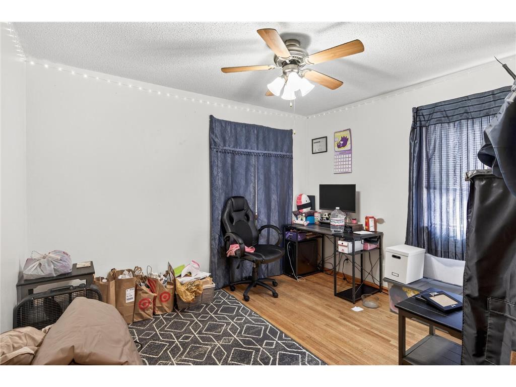 913 Russell Street Saint Paul MN 55106 7018980 image9