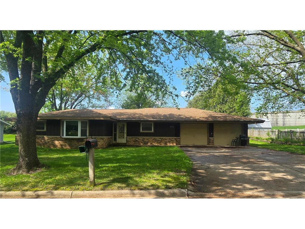 913 Spring Valley Avenue NW Preston MN 55965 6704358 image1