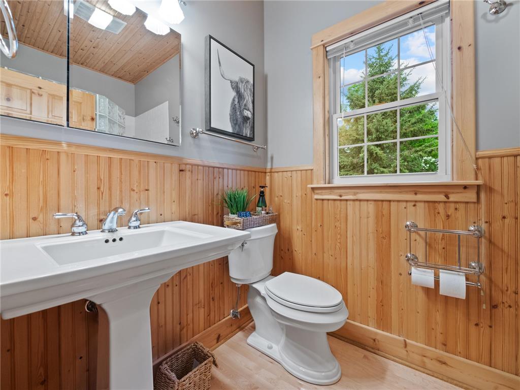 913 Van Dyke Road NW, Alexandria, MN, 56308 MLS 6539100 Edina Realty