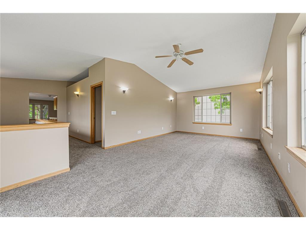 913 Western Avenue NW Faribault MN 55021 7072692 image39