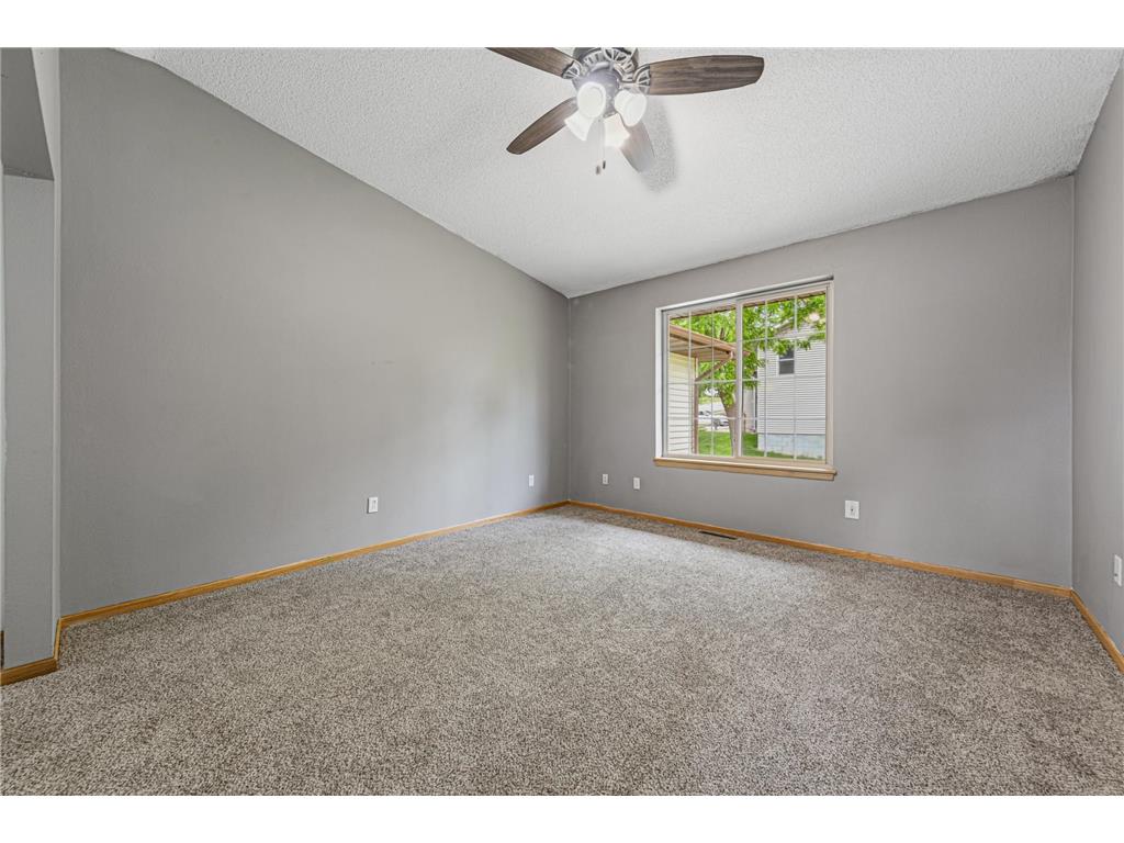 913 Western Avenue NW Faribault MN 55021 7072692 image40