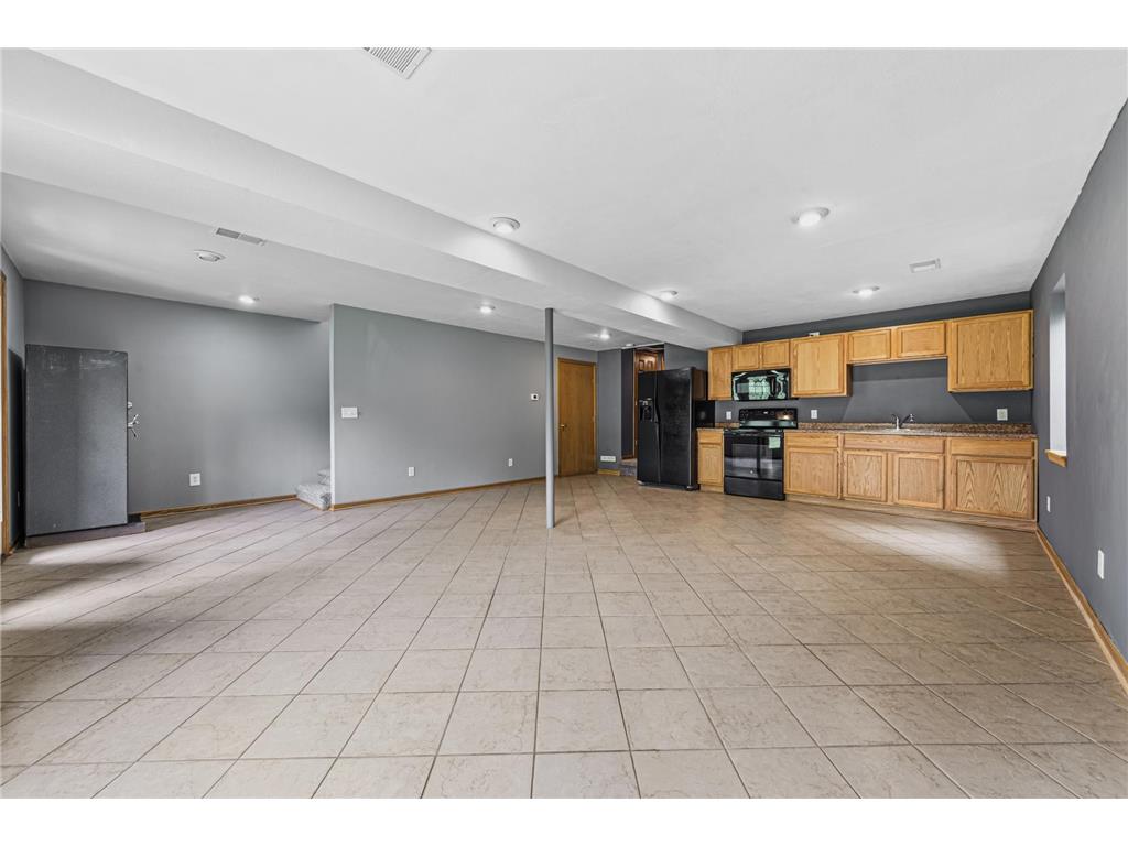 913 Western Avenue NW Faribault MN 55021 7072692 image48