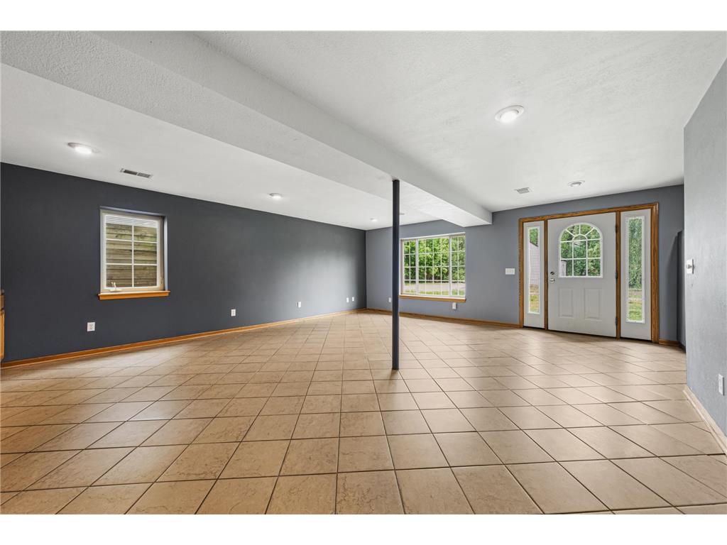 913 Western Avenue NW Faribault MN 55021 7072692 image49