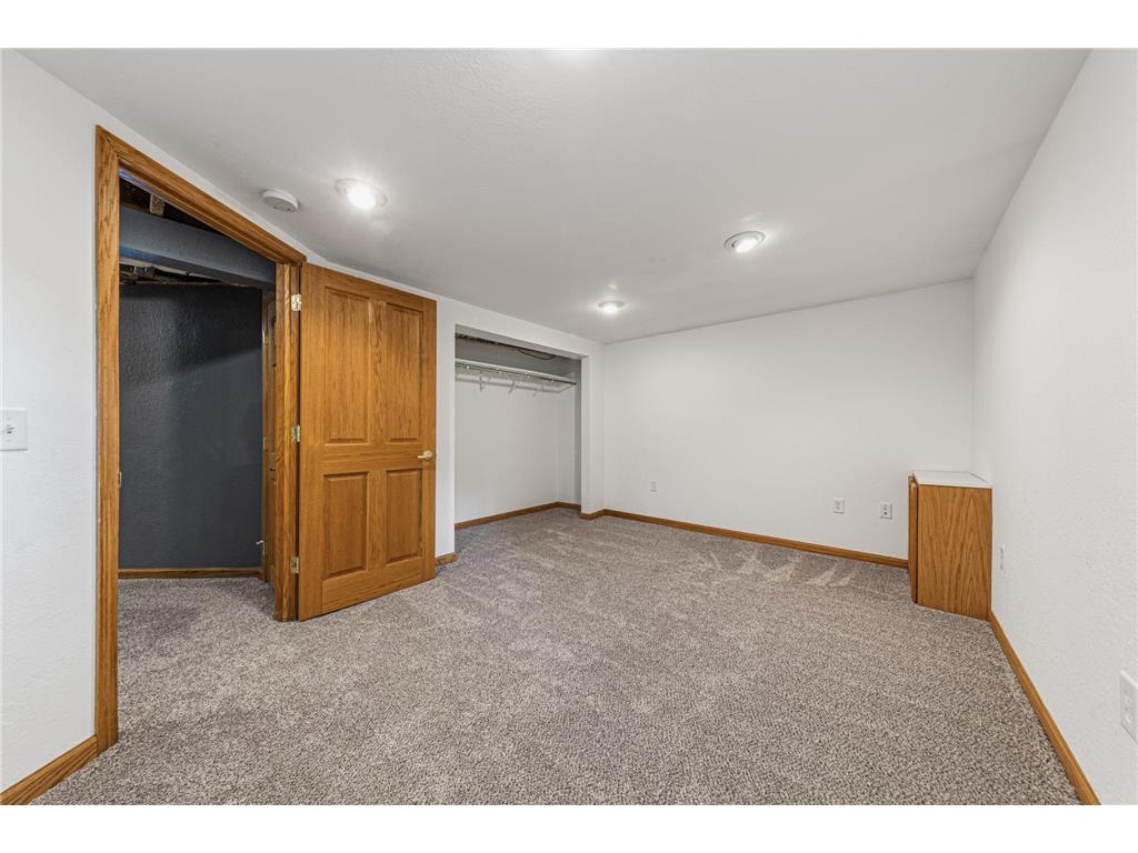 913 Western Avenue NW Faribault MN 55021 7072692 image54
