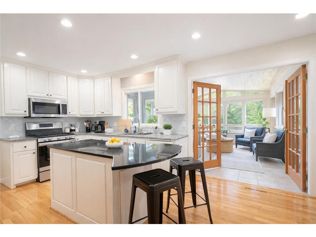 9130 Flyway Circle Eden Prairie MN 55347 - Neil 7049904 image6