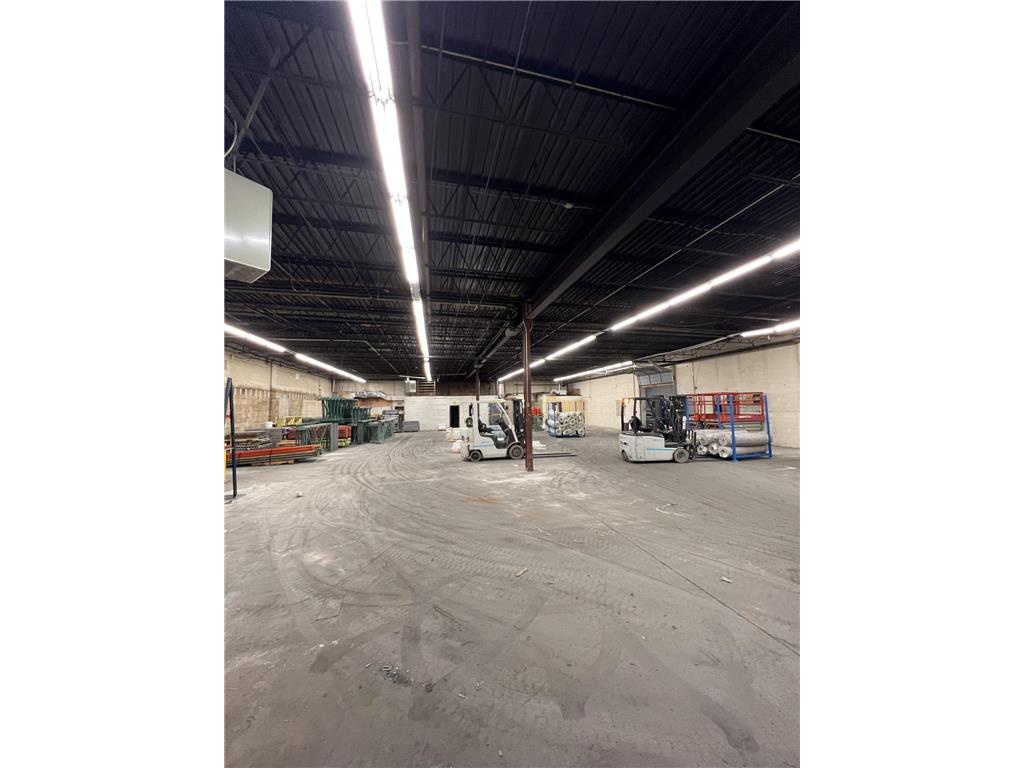 9130 Grand Avenue S Bloomington MN 55420 6490674 image16