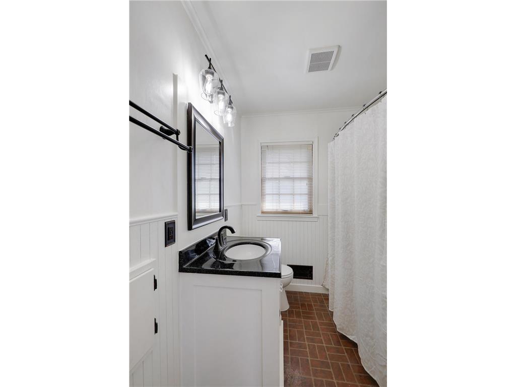 9131 12th Avenue S Bloomington MN 55425 7052403 image32