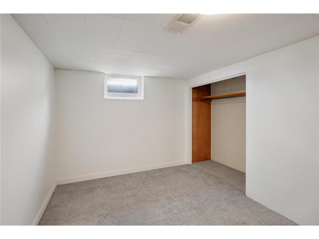 9131 12th Avenue S Bloomington MN 55425 7052403 image38