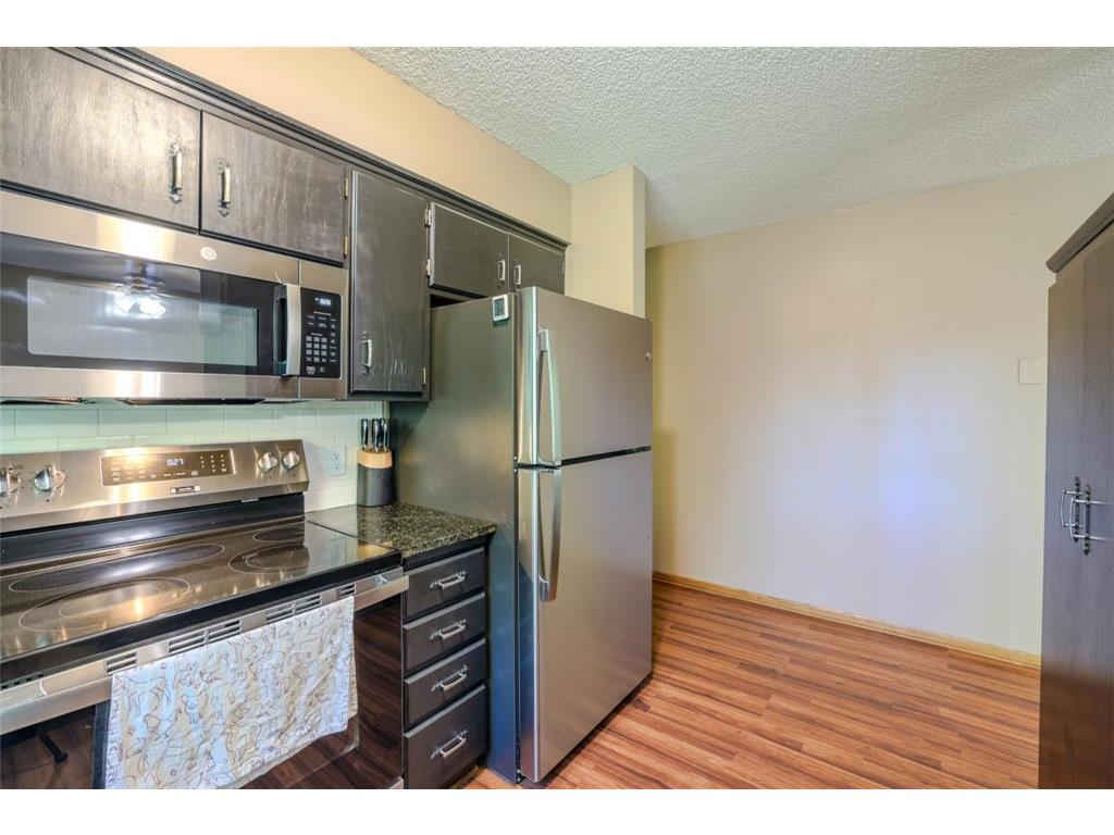 9135 36th Avenue N New Hope MN 55427 7072878 image11