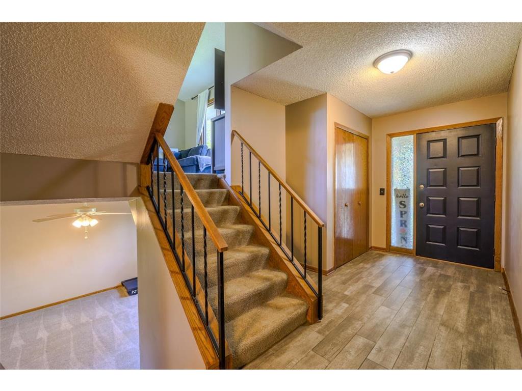 9135 36th Avenue N New Hope MN 55427 7072878 image15