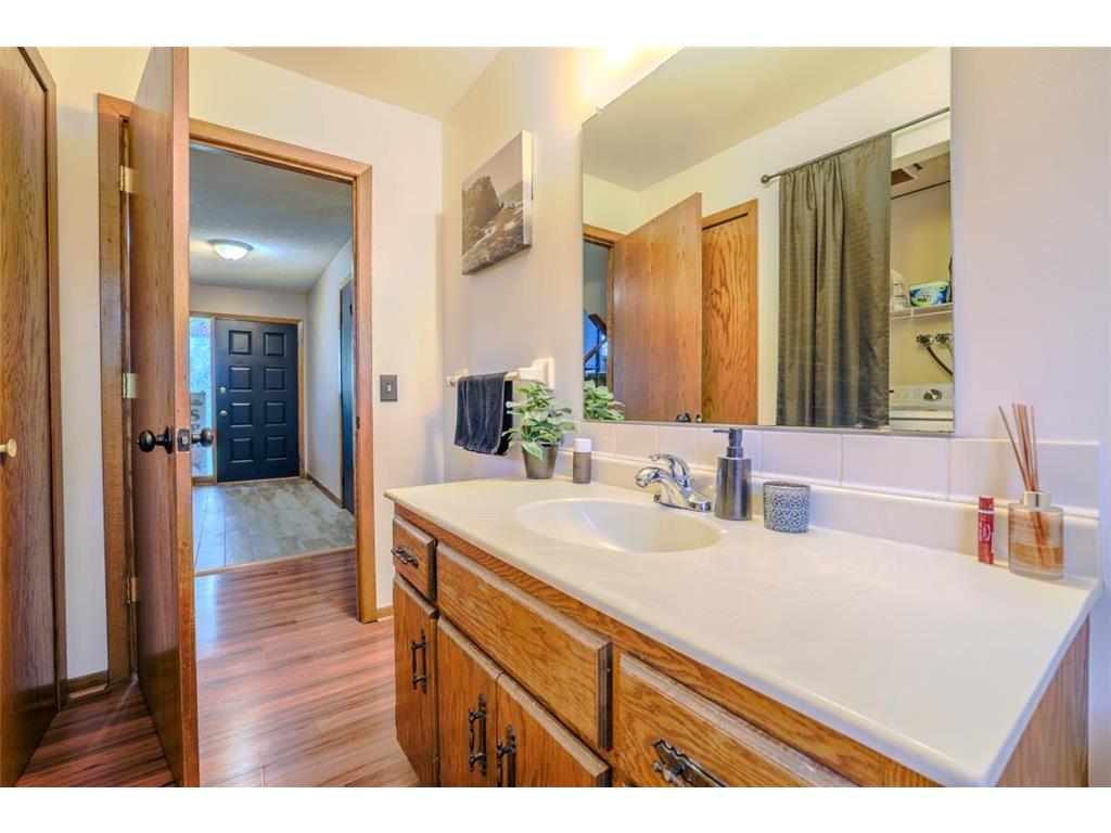 9135 36th Avenue N New Hope MN 55427 7072878 image26