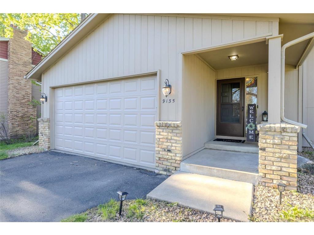 9135 36th Avenue N New Hope MN 55427 7072878 image4