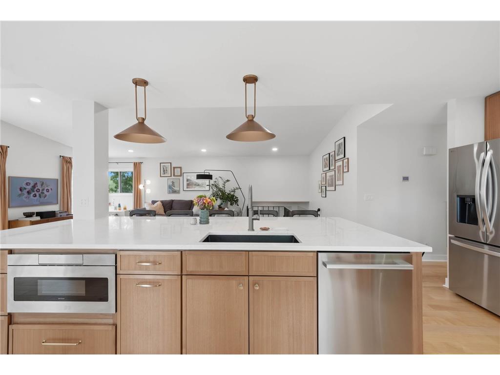 9137 Forest Hills Circle Bloomington MN 55437 7078487 image15