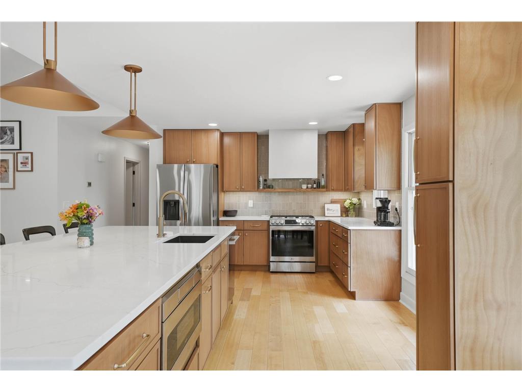 9137 Forest Hills Circle Bloomington MN 55437 7078487 image19