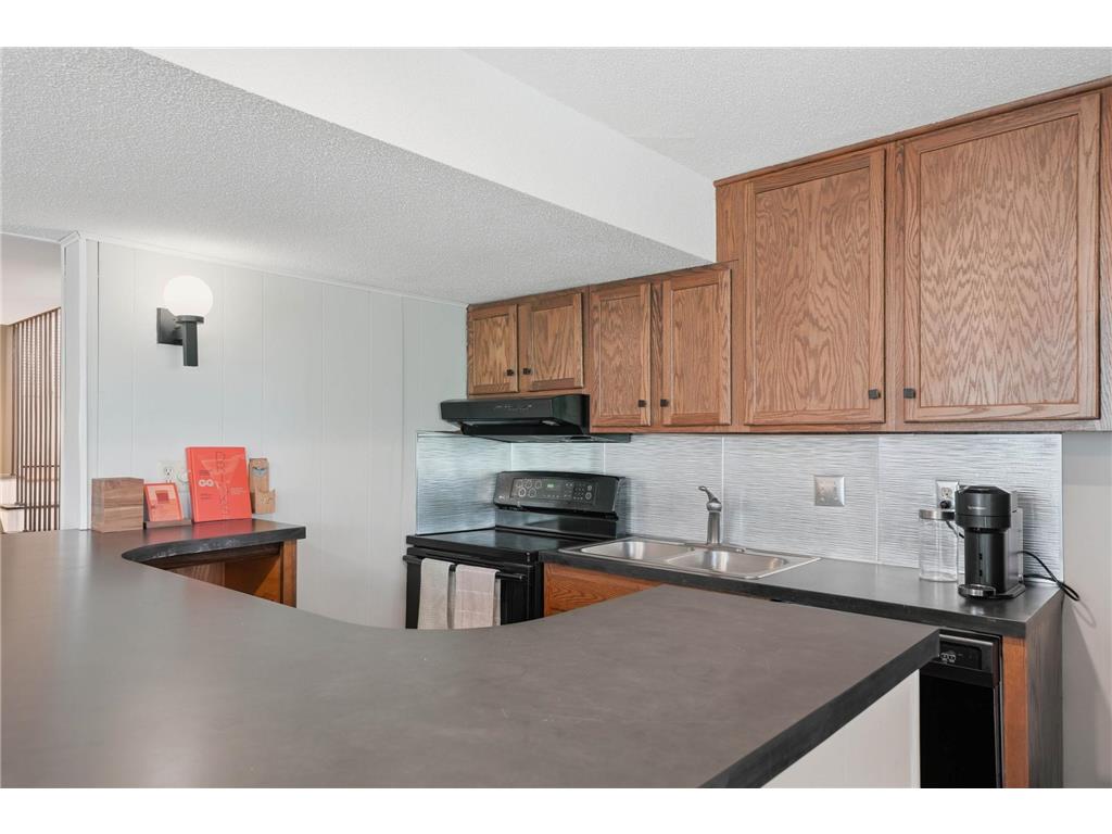 9137 Forest Hills Circle Bloomington MN 55437 7078487 image53