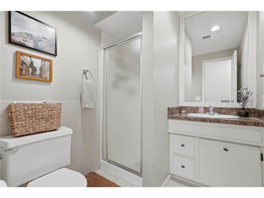 9137 Forest Hills Circle Bloomington MN 55437 7078487 image60