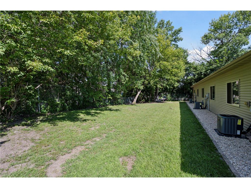 914 1/2 3rd Avenue NE Buffalo MN 55313 7072351 image2