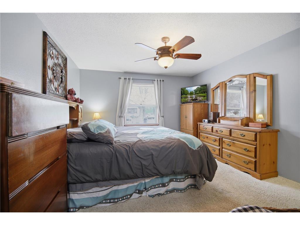 914 13th Avenue SE Austin MN 55912 7068767 image16