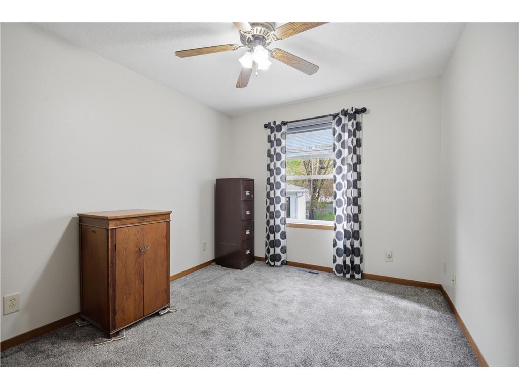 914 13th Avenue SE Austin MN 55912 7068767 image21