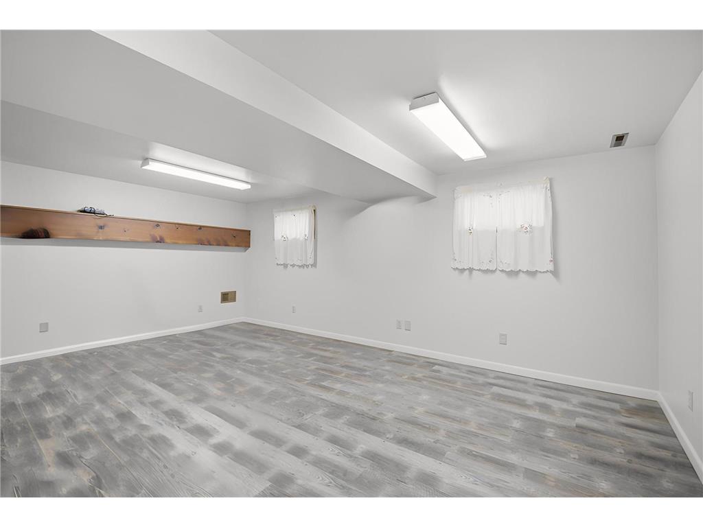 914 13th Avenue SE Austin MN 55912 7068767 image27