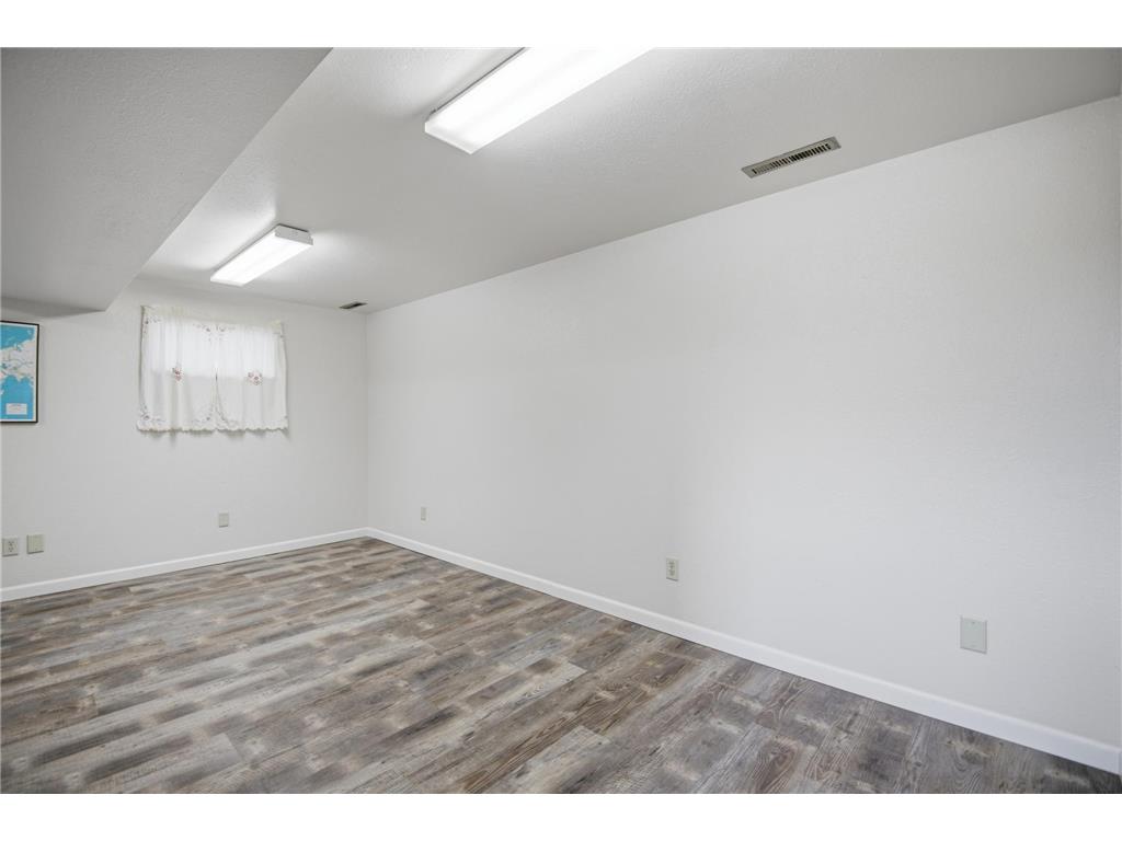 914 13th Avenue SE Austin MN 55912 7068767 image33