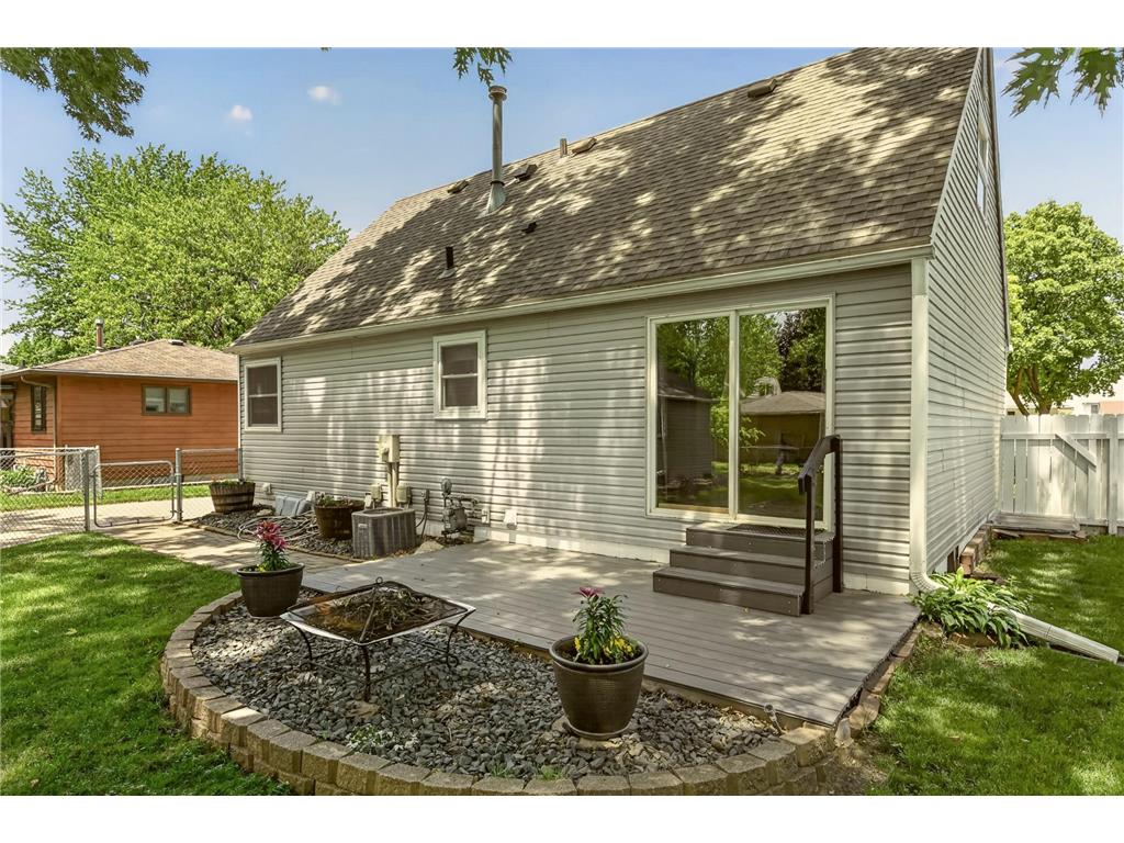 914 16 1/4 Street SE Rochester MN 55904 7083220 image4