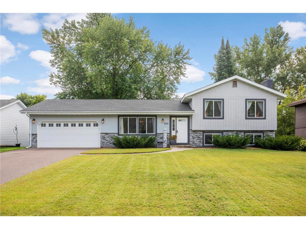 914 98th Avenue NE Blaine MN 55434 6784990 image1
