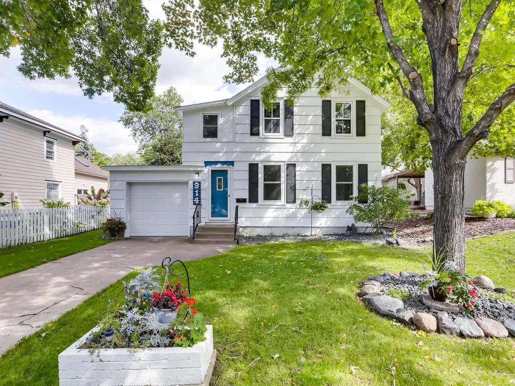 914 9th Street, Hudson, WI 54016 MLS 5288648 Edina Realty