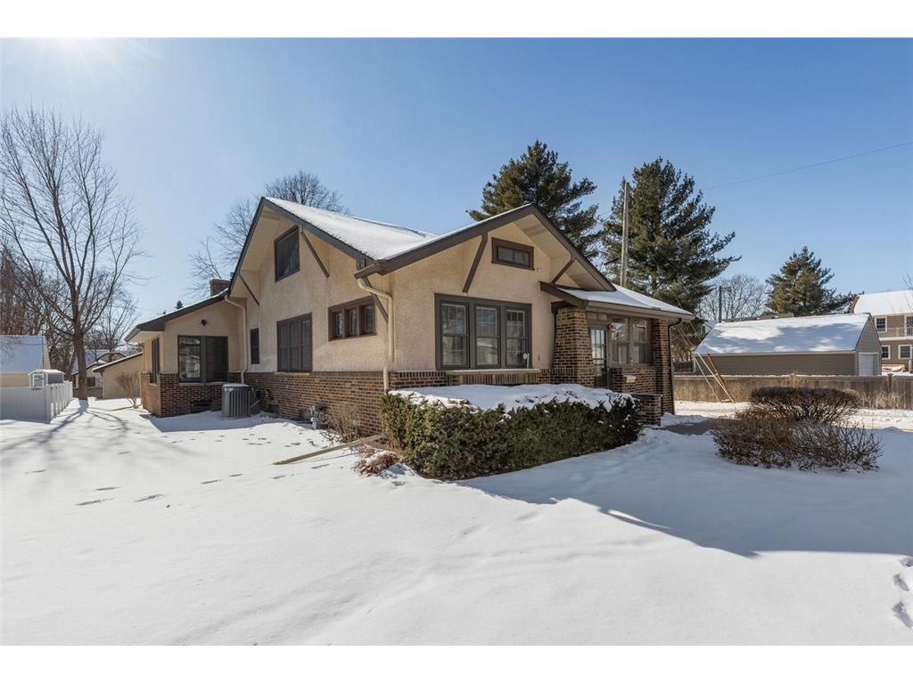 914 Arlington Avenue W Saint Paul MN 55117 6659335 image1