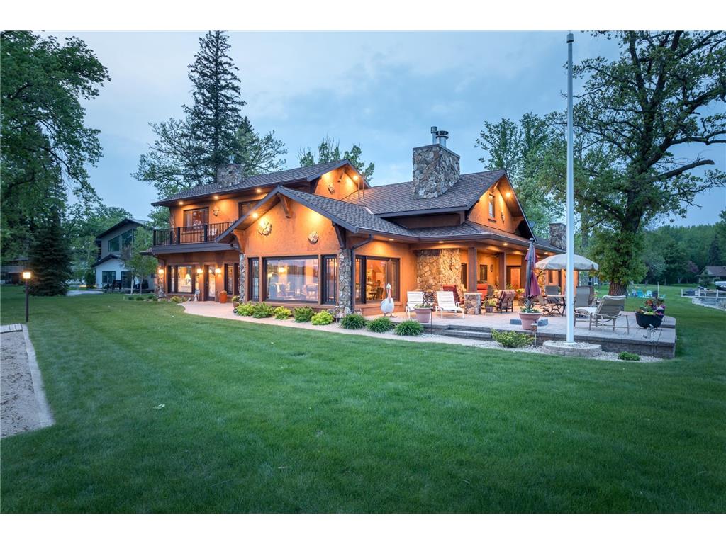 914 Bay Lane NE Alexandria MN 56308 - Le Homme Dieu 6363296 image1