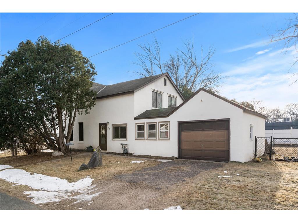 914 Bluff Avenue E Shakopee MN 55379 6645080 image1