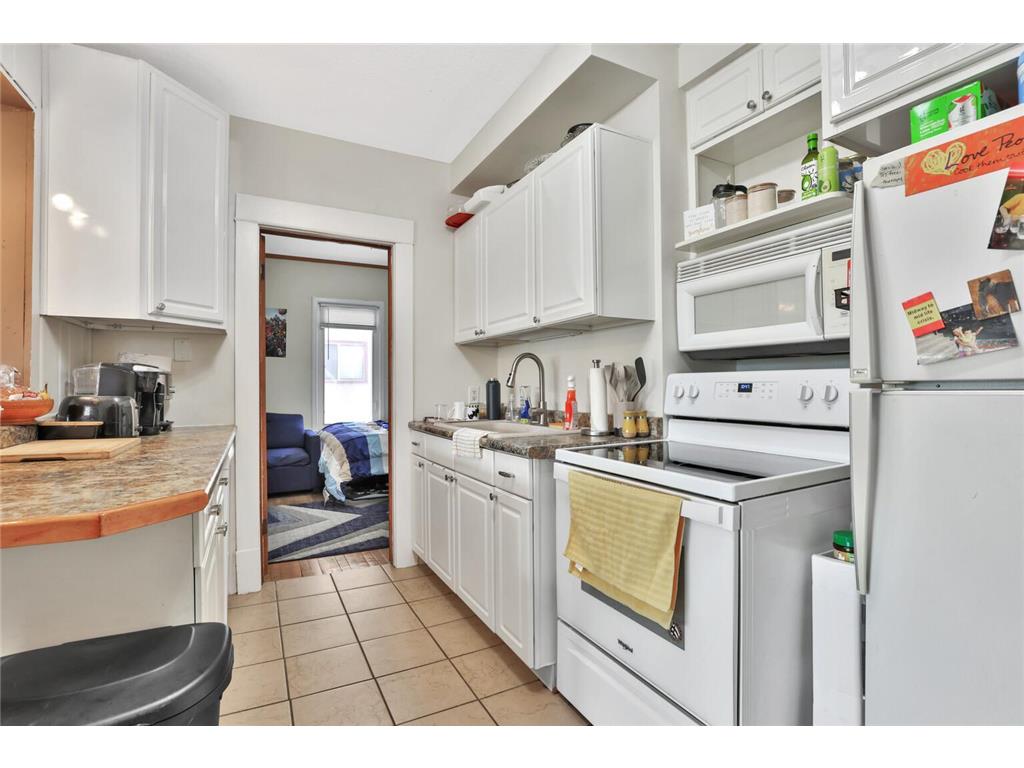 914 Charlotte Street Saint Paul MN 55104 7033512 image15